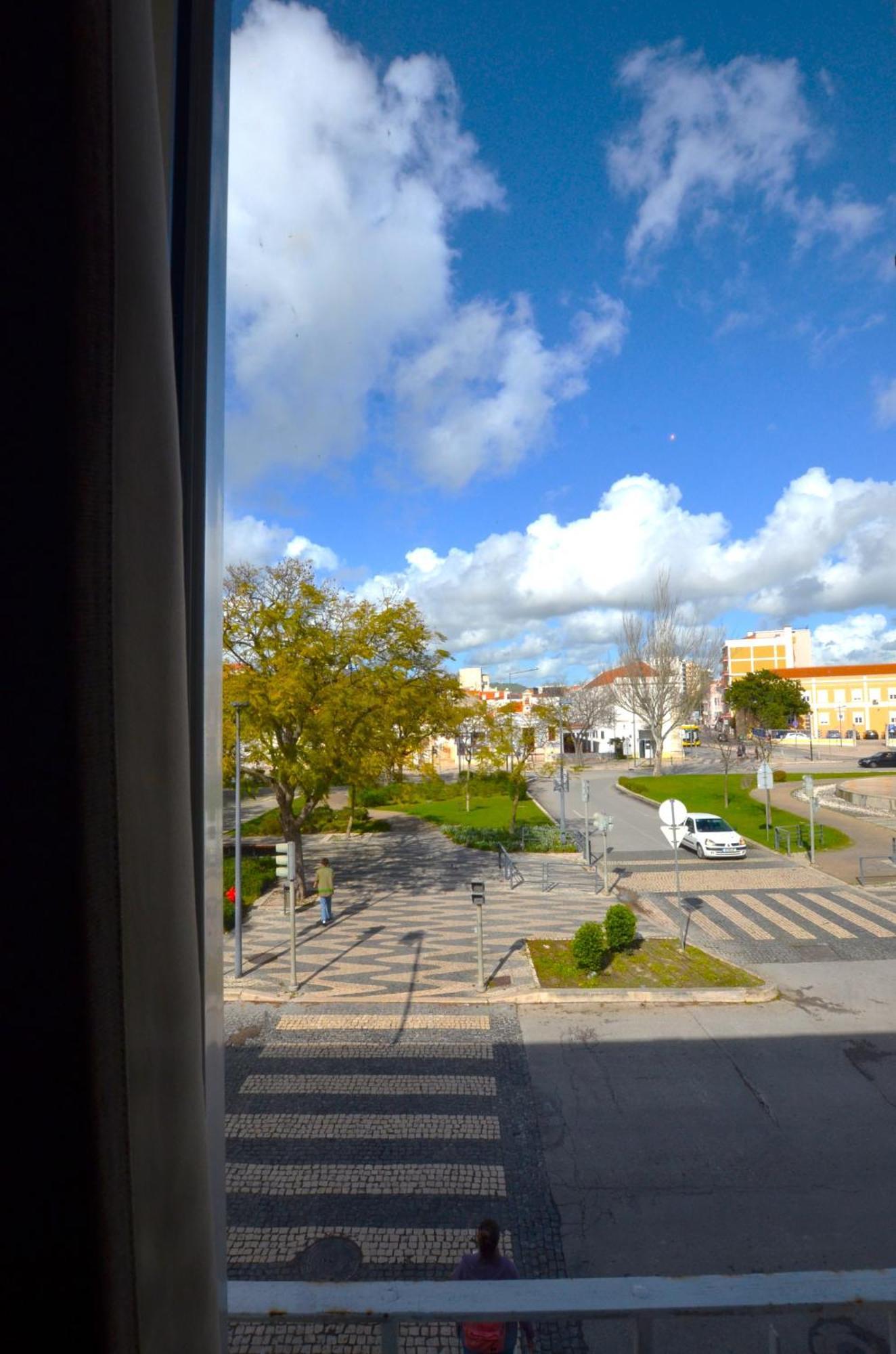 Suites Dp Setúbal Exteriör bild